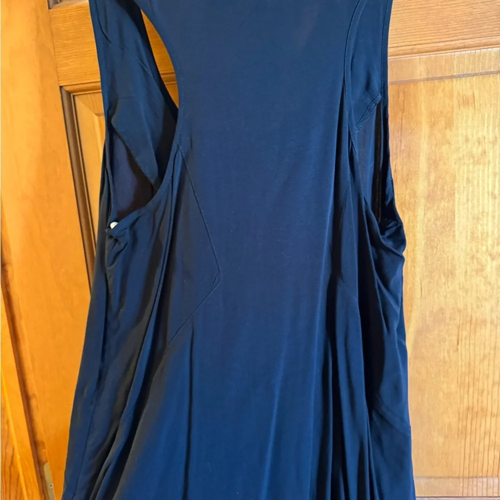 Love On A Hanger Black Embroidered Tank Top Size XL BNWT - Picture 4 of 4